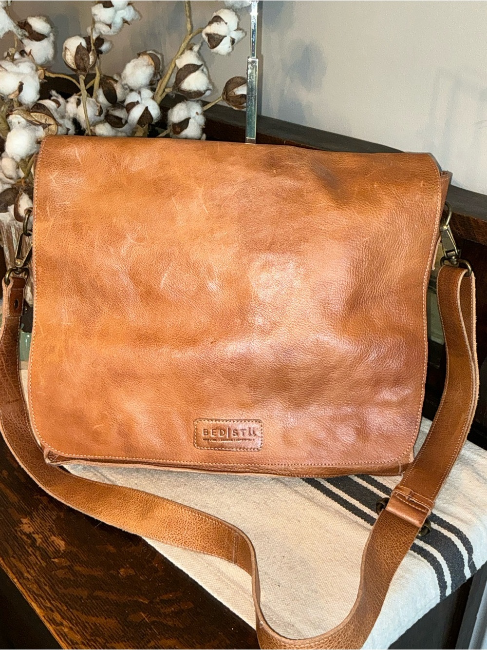 Bed Stu Leather Hampton II Messenger Crossbody Bag Tan Rustic MSRP $425